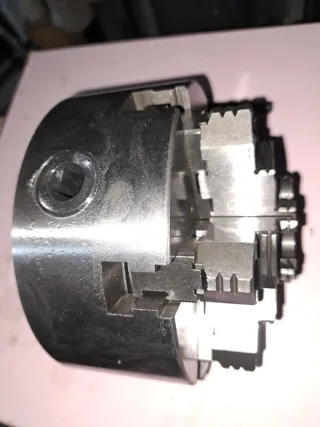 Plato torno 6 garras autocertantes