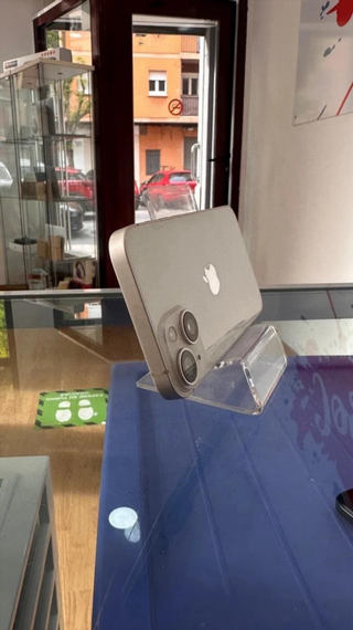 Iphone 14 blanco 128GB bateria al 85%