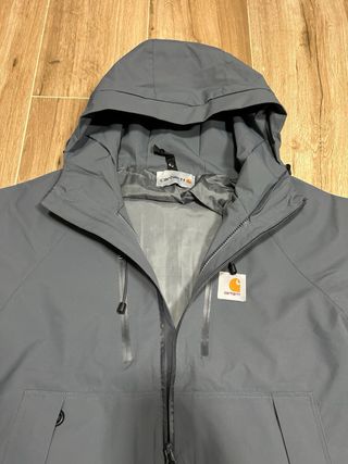 Chaqueta Carhartt gris talla M en perfecto estado
