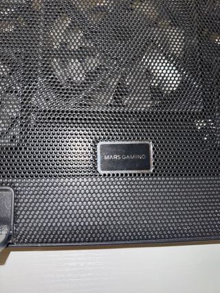 Base refrigeradora MARS GAMING