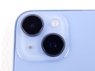 Apple iPhone 14 - 128GB - 6GB RAM - 6,1" - Azul