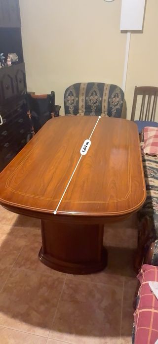 Mesa de salon de madera extensible