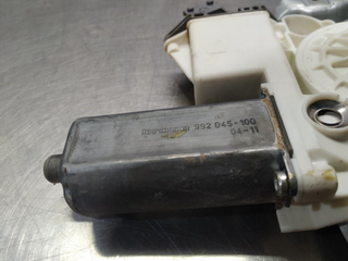 ELEVALUNAS DELANTERO IZQUIERDO TOYOTA AVENSIS BER