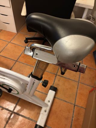 Bicicletta statica per spinning