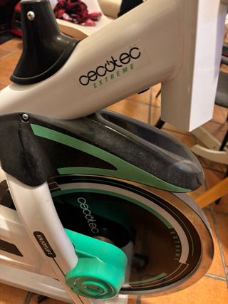 Bicicletta statica per spinning