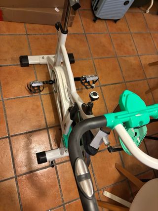 Bicicletta statica per spinning