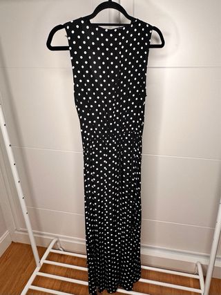 Vestido largo , negro,lunares blancos sin estrenar