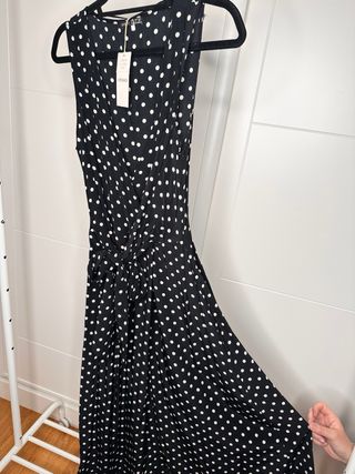 Vestido largo , negro,lunares blancos sin estrenar