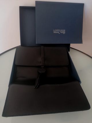 Cartera Piel Funda iPad Tablet Documentos Lottusse