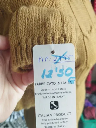 Vestido de lana color mostaza