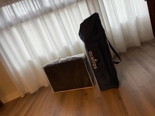 Cuna portatil con colchón, almohada y sabanas