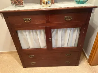 Credenza in stile coloniale color noce