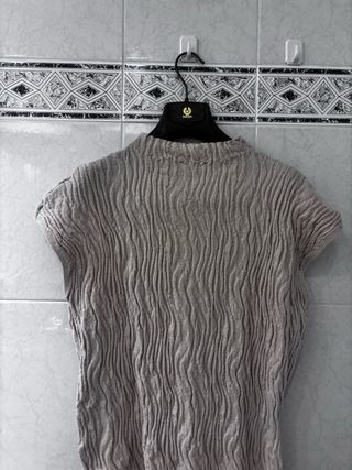 Camiseta medio cuello
