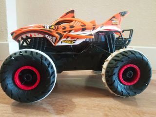 Coche teledirigido Hot Wheels Monster Trucks Tiger