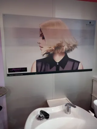 Tres cuadros de peluqueria