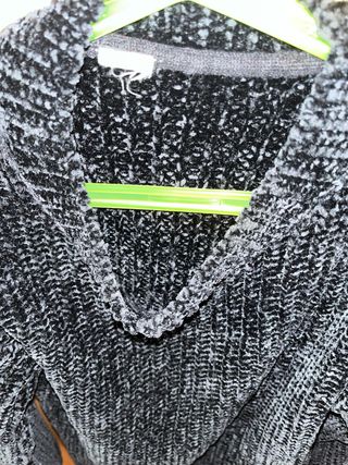 Jersey negro de terciopelo