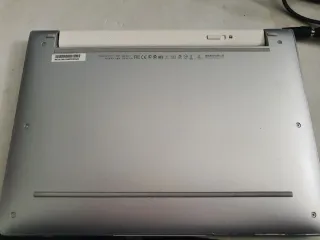 Portatil tablet 2x1 Acer KD1