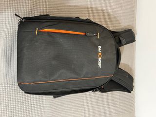 Mochila transporte equipo fotografico. Versatil.