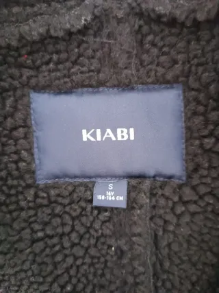 Chaqueta negra con forro