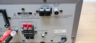 Amplificador sanyo + altavoces Fenton