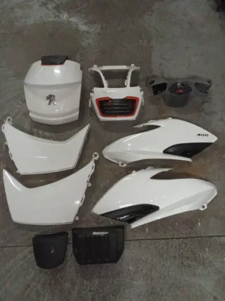 Carenado Peugeot metrópolis 400