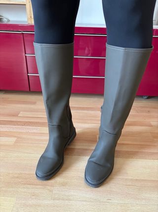 Botas de agua color verde talla 40