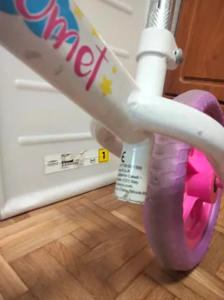 Bicicleta sin pedales Chicco Rosa