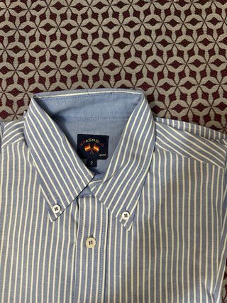 Camisa marca Spagnolo, talla 2 (talla S)