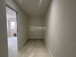 Estudio en alquiler en Nueva España en Madrid