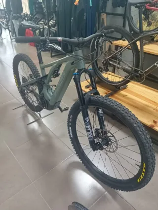 Specialized turbo llevo como alloy S3