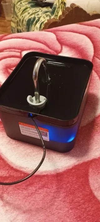 Fuente de agua para gato