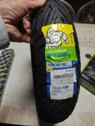 Michelin City Grip 2