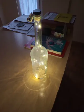 Botella de cristal con luces LED