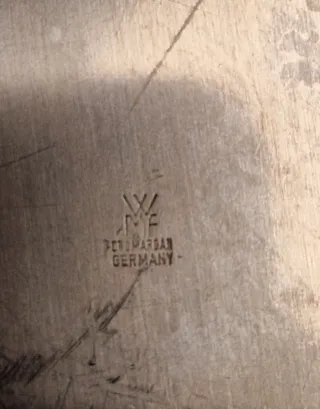 Dos bandejas de acero inoxidable WMF