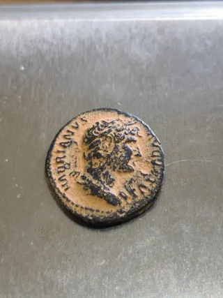 Moneda Romana Emperador Adriano