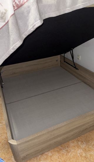 Canape + colchon nuevo 800€