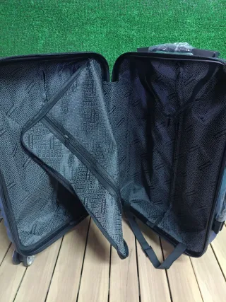 NUMADA - Maleta de Viaje Cabina 55x36x19cm (30L)