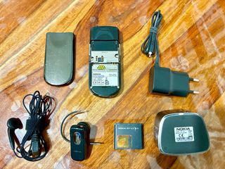 Nokia 8800d Sirocco Edition Libre + Base