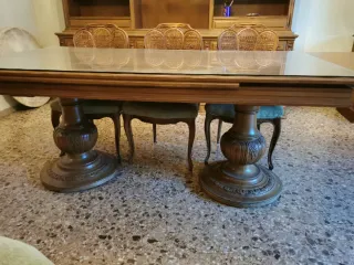 Mesa de comedor desplegable de madera