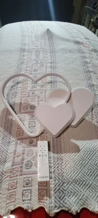 Lampara moderna con corazones