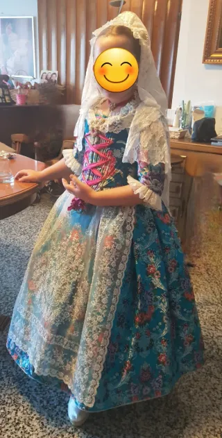 Traje de fallera 7-8 años