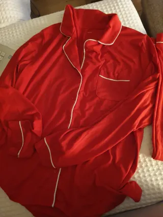 Pijama rojo para,san valentín