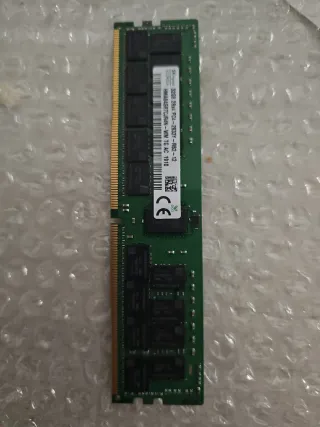 Memoria RAM SK Hynix 32 GBs PC4-2933Y