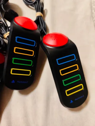 Pulsadores Mandos Buzz. PlayStation 2.