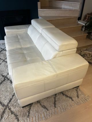 Conjunto sofas piel 3+2 blancos.