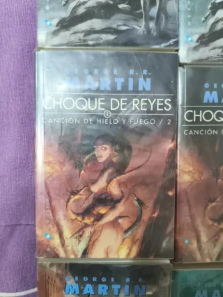 Libros juego de tronos 1-2 Festín de cuervos 1-2