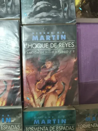 Libros juego de tronos 1-2 Festín de cuervos 1-2