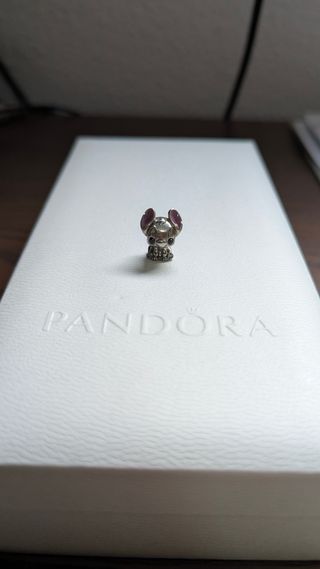Charm de Stitch