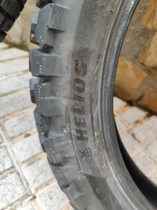 Neumáticos Moto Trail como nuevos