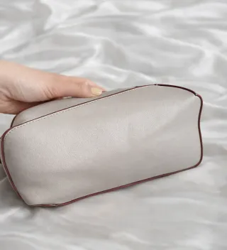 Bolso Puzzle beige & gris trenzado